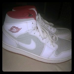 Og jordan 1 hares